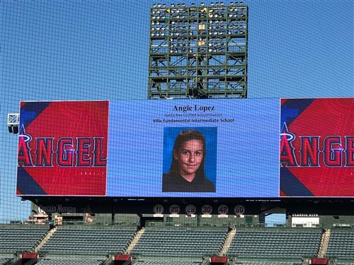 angie 