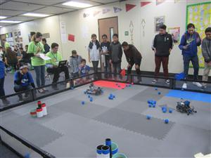 Students participating in the Claw Bot Challenge 